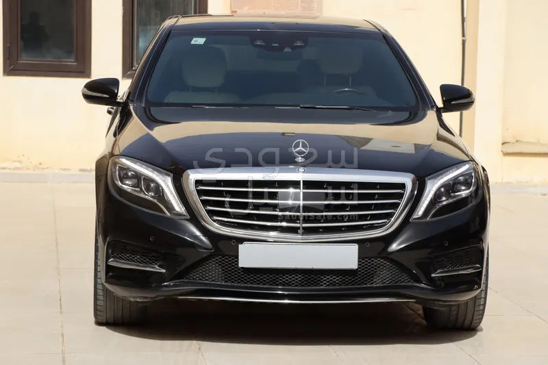 2015 مرسيدس - بنز إس 400