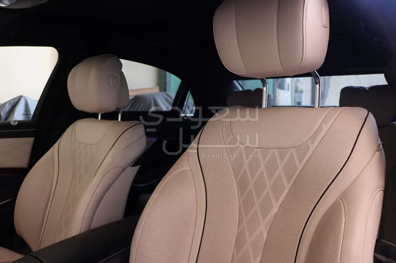 2015 مرسيدس - بنز إس 400