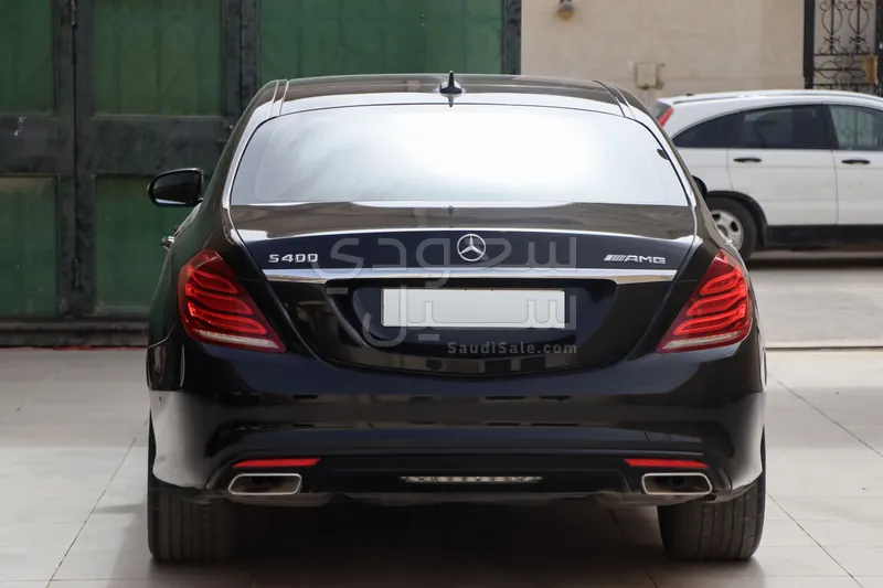 2015 مرسيدس - بنز إس 400