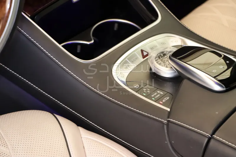 2015 مرسيدس - بنز إس 400