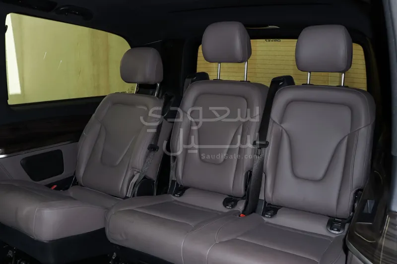 2023 مرسيدس - بنز في 250