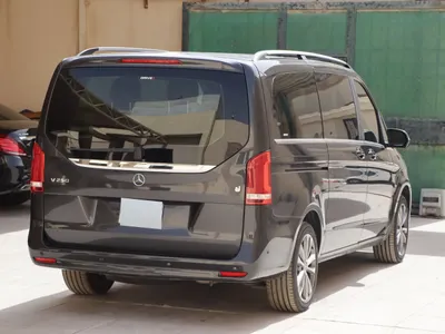 2023 مرسيدس - بنز في 250