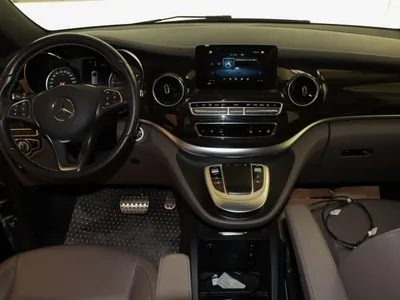 2023 مرسيدس - بنز في 250