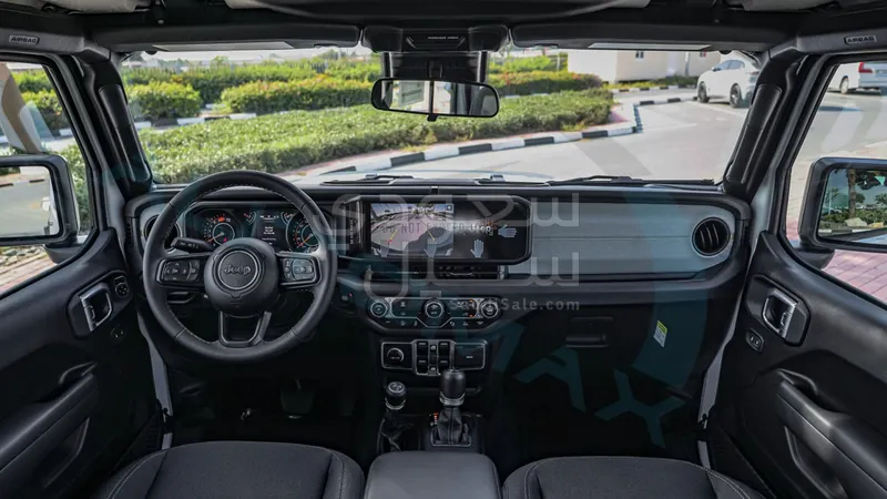 2025 جييب رانجلر سبورت بلس