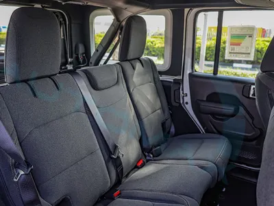 2025 جييب رانجلر سبورت بلس