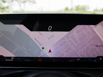 2026 مرسيدس - بنز سي 200 أي إم جي