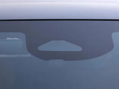 2026 مرسيدس - بنز سي 200 أي إم جي