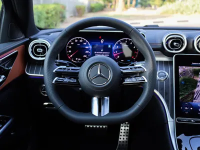 2026 مرسيدس - بنز سي 200 أي إم جي