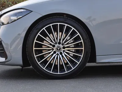 2026 مرسيدس - بنز سي 200 أي إم جي