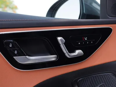 2026 مرسيدس - بنز سي 200 أي إم جي