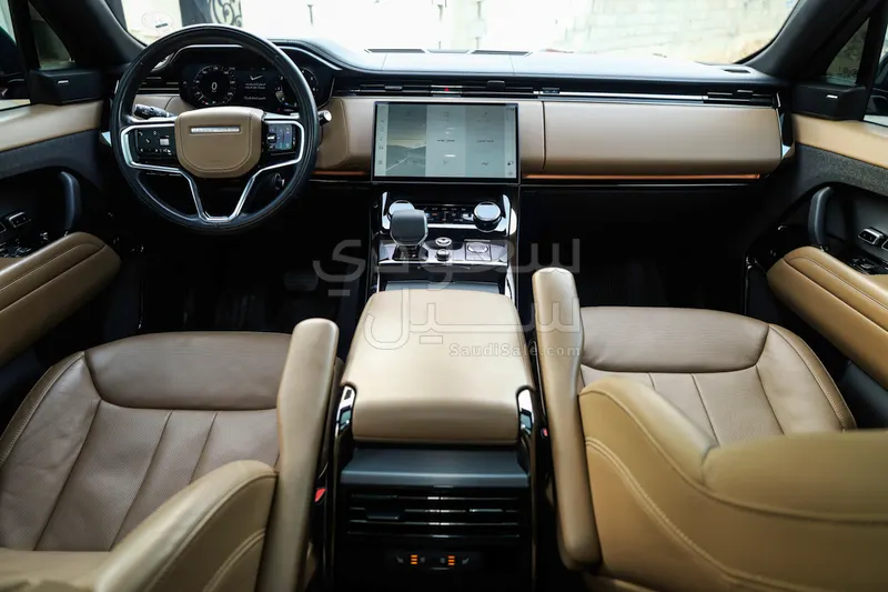 2023 لاند روفر رينج روفر سبورت اس اي