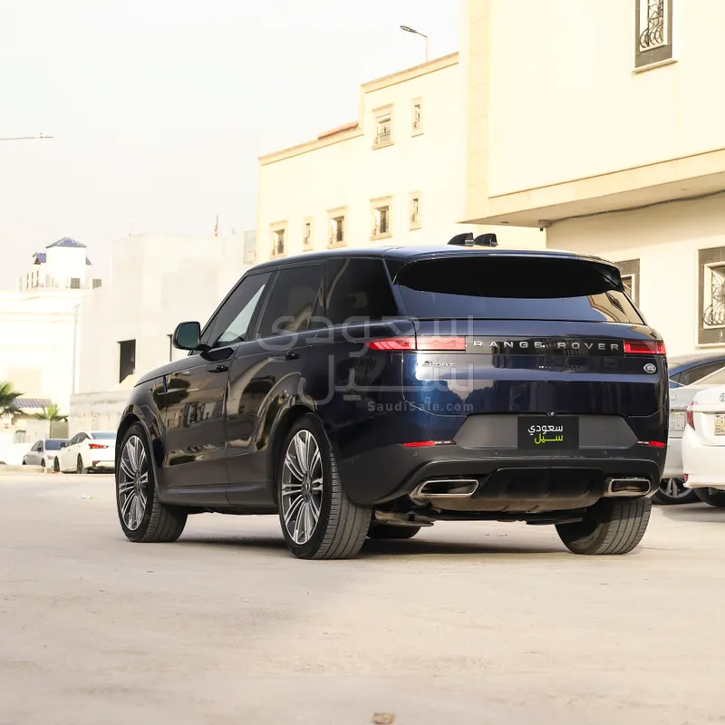 2023 لاند روفر رينج روفر سبورت اس اي