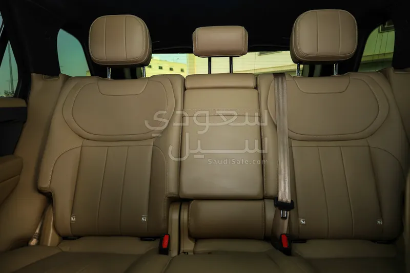 2023 لاند روفر رينج روفر سبورت اس اي