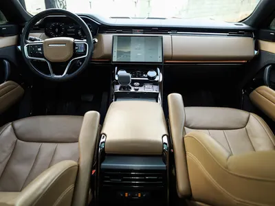 2023 لاند روفر رينج روفر سبورت اس اي