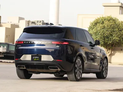 2023 لاند روفر رينج روفر سبورت اس اي