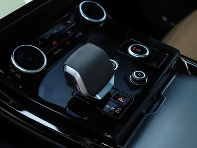 2023 لاند روفر رينج روفر سبورت اس اي