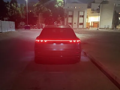 2025 اودي كيو 8 اس لاين