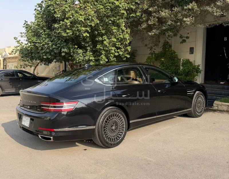 2021 جينيسيس جي 80