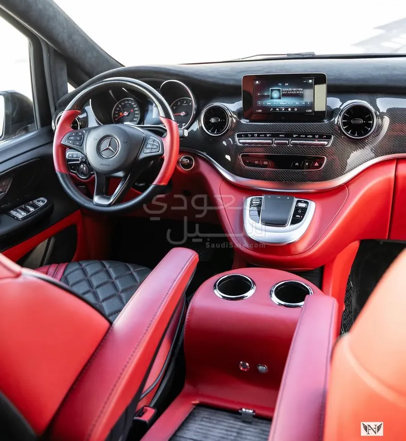 2021 مرسيدس - بنز في 250