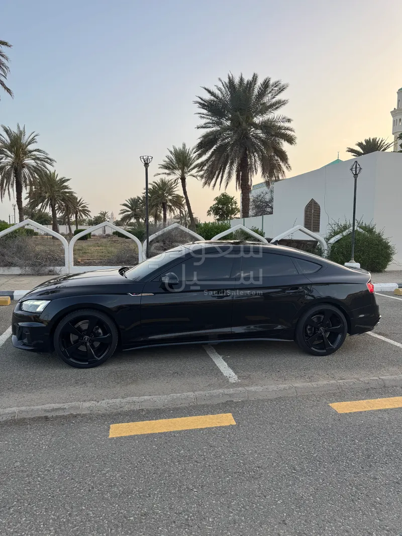 2023 Audi A5 40 TFSI S line