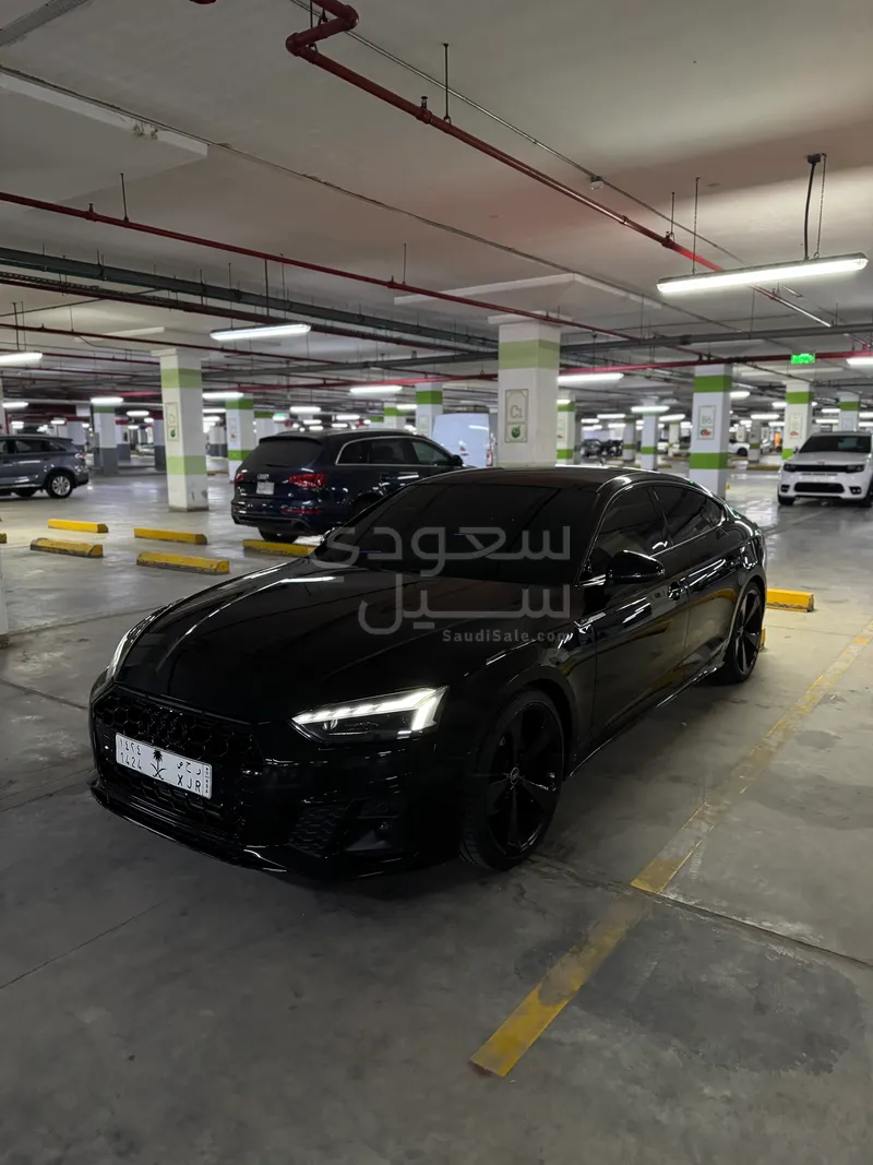 2023 Audi A5 40 TFSI S line