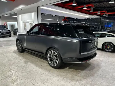 2023 لاند روفر رينج روفر فوج اوتوبيوغرافي