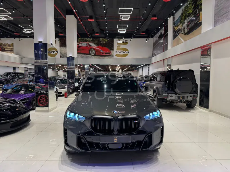 2024 بي ام دبليو الفئة اكس 5 إم