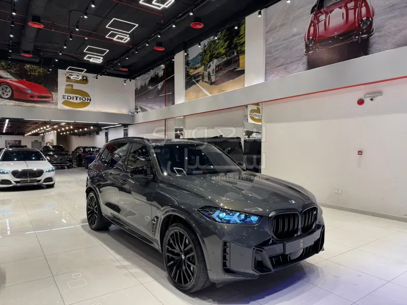 2024 بي ام دبليو الفئة اكس 5 إم