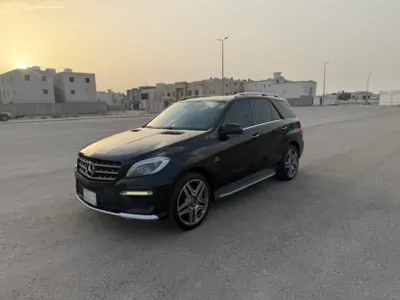 2015 مرسيدس - بنز إم إل 63 أي إم جي