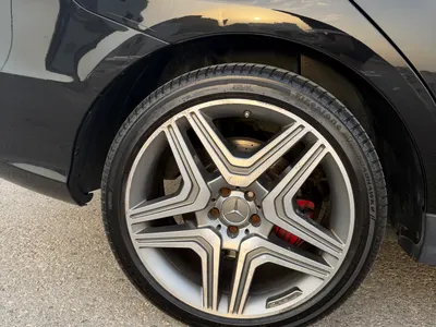 2015 مرسيدس - بنز إم إل 63 أي إم جي