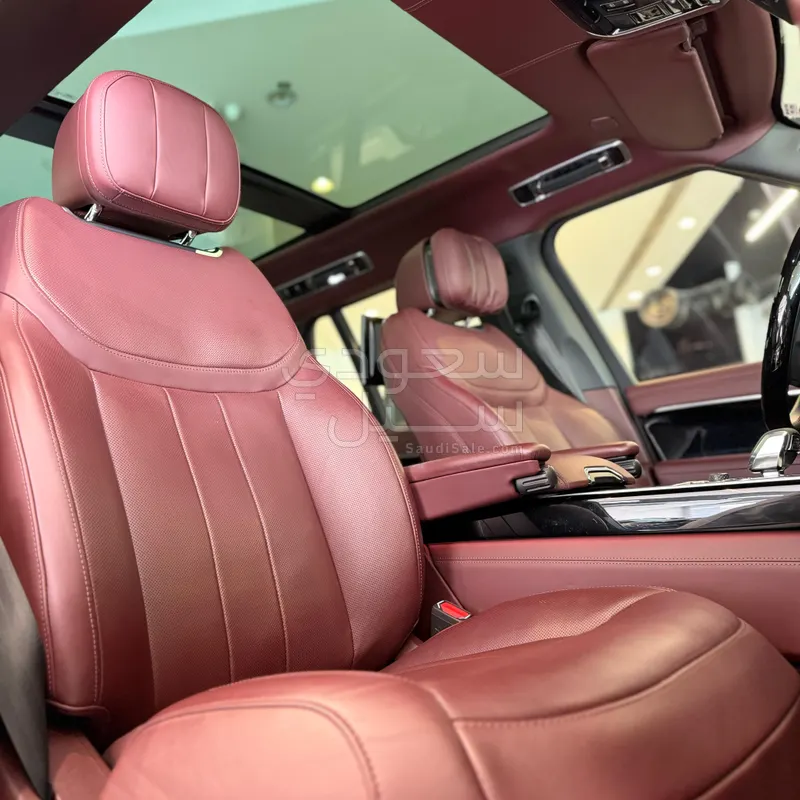 2023 لاند روفر رينج روفر اوتوبيوغرافي