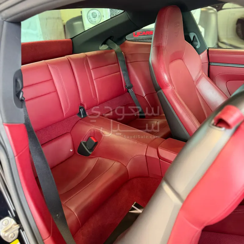 2021 بورش 911 كاريرا