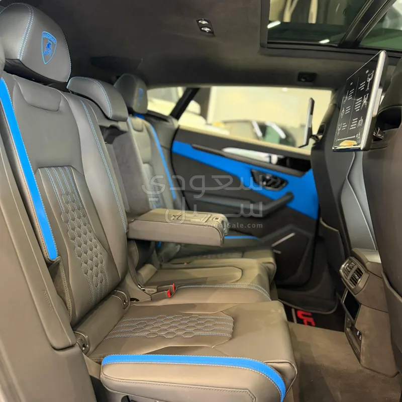 2025 لمبرجيني اوروس