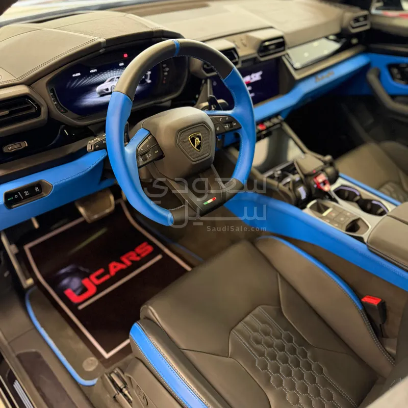 2025 لمبرجيني اوروس