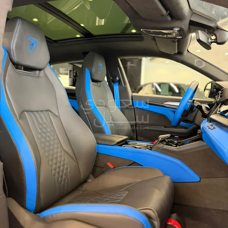 2025 لمبرجيني اوروس