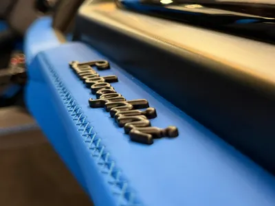 2025 لمبرجيني اوروس