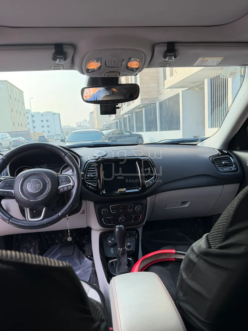 2020 جييب كومباس ليميتد