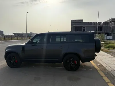 2023 لاند روفر ديفيندر 130