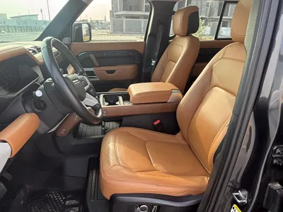 2023 لاند روفر ديفيندر 130