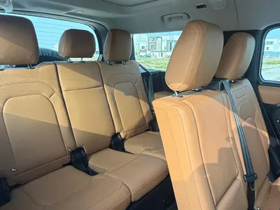 2023 لاند روفر ديفيندر 130