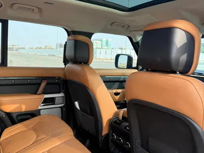 2023 لاند روفر ديفيندر 130