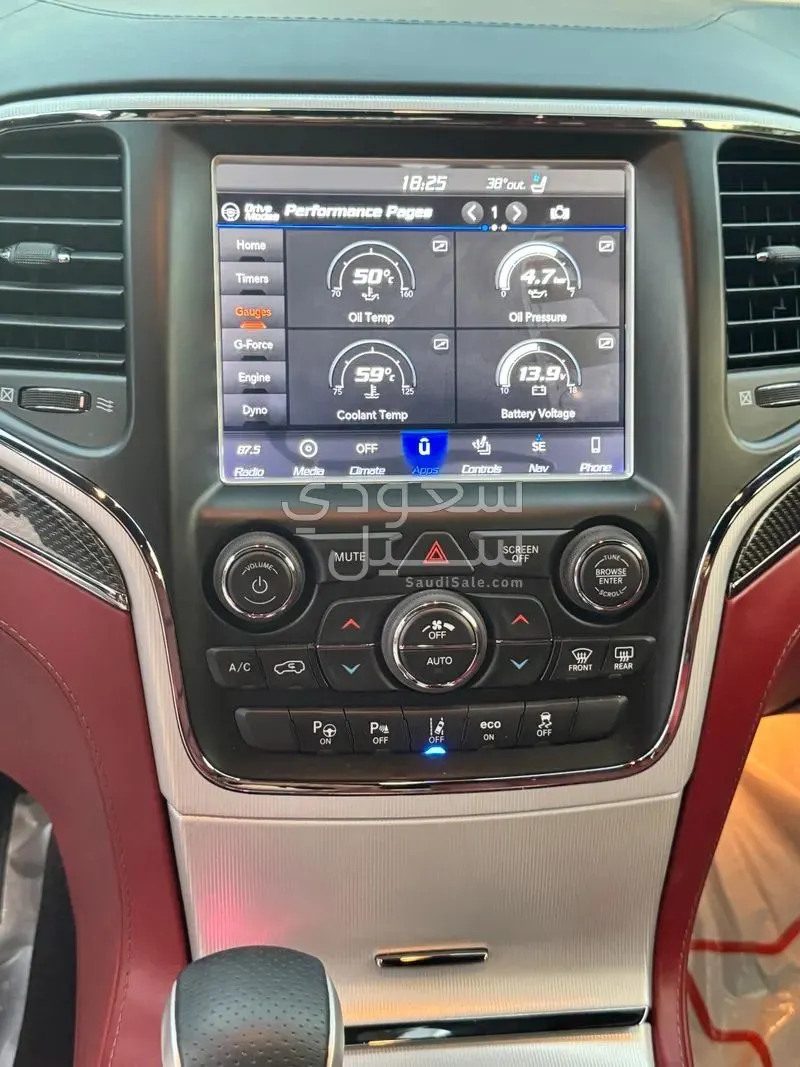 2018 جييب جراند شيروكي تراك هوك