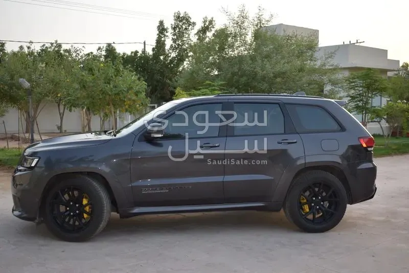 2018 جييب جراند شيروكي تراك هوك