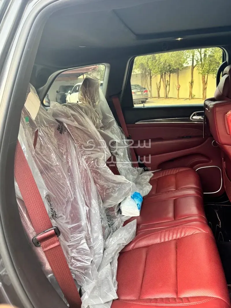 2018 جييب جراند شيروكي تراك هوك