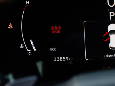 2024 لكزس أر إكس 350