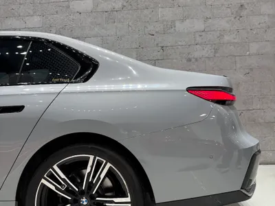 2023 بي ام دبليو الفئة السابعة 735أي