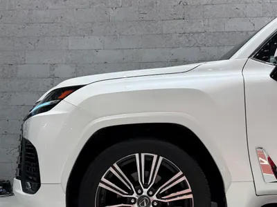 2024 لكزس إل إكس 600