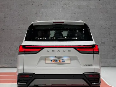 2024 لكزس إل إكس 600