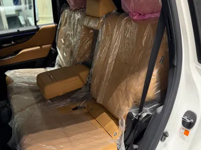 2024 لكزس إل إكس 600