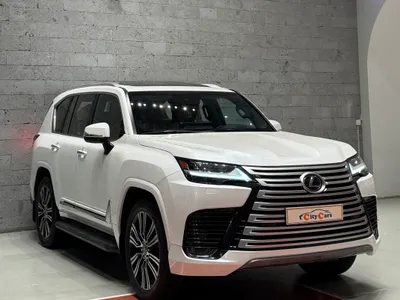 2024 لكزس إل إكس 600